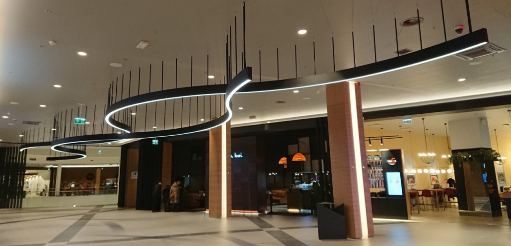Valgusti DNA Kaubanduskeskuses T1 Mall of Tallinn, disain Allianss Arhitektid OÜ